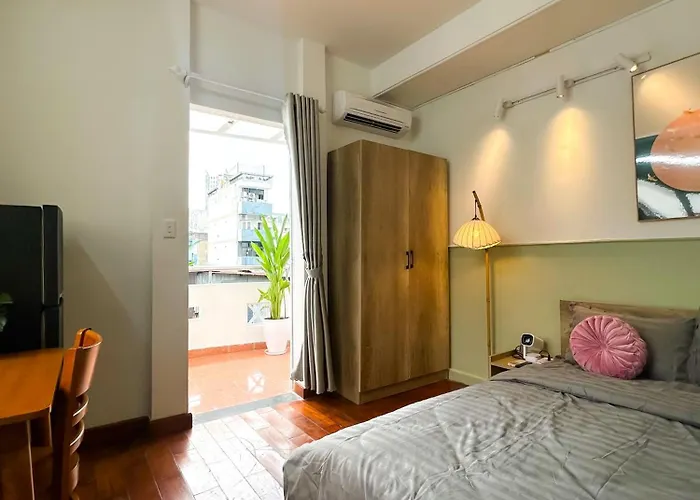 Saigon Downtown Home - 100M To Nguyen Hue Walking Street